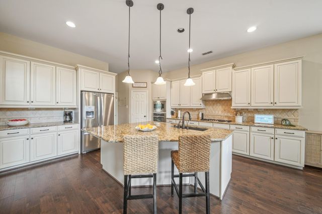 50 Genova Way Lane, Missouri City, TX 77459