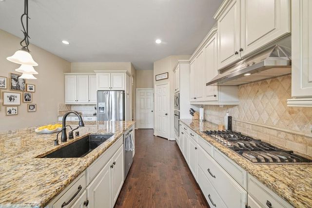 50 Genova Way Lane, Missouri City, TX 77459