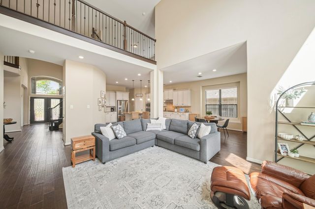 50 Genova Way Lane, Missouri City, TX 77459