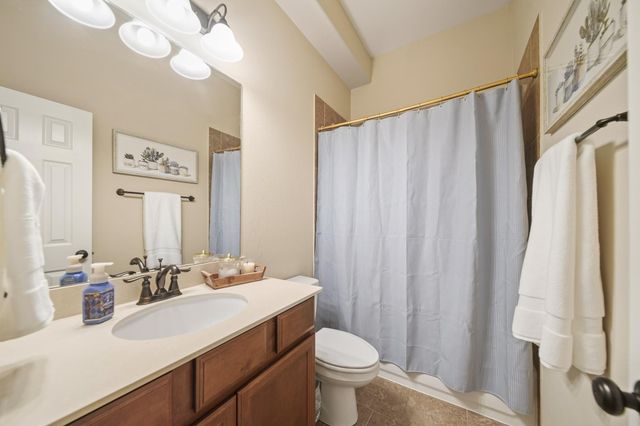 50 Genova Way Lane, Missouri City, TX 77459