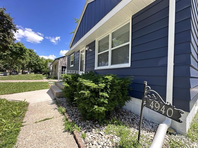 4940 N 64th STREET, Milwaukee, WI 53218