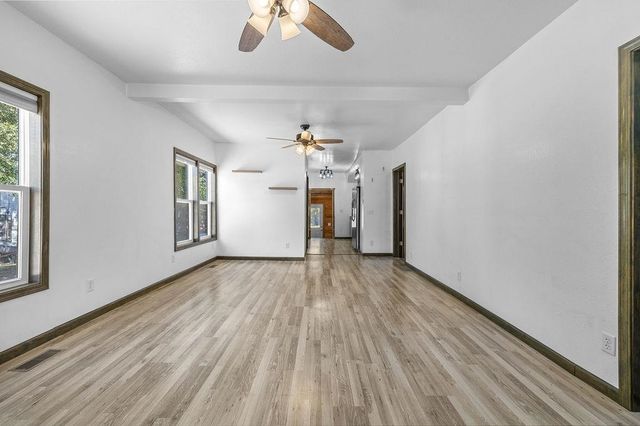 1003 Valley St SE, Minot, ND 58701