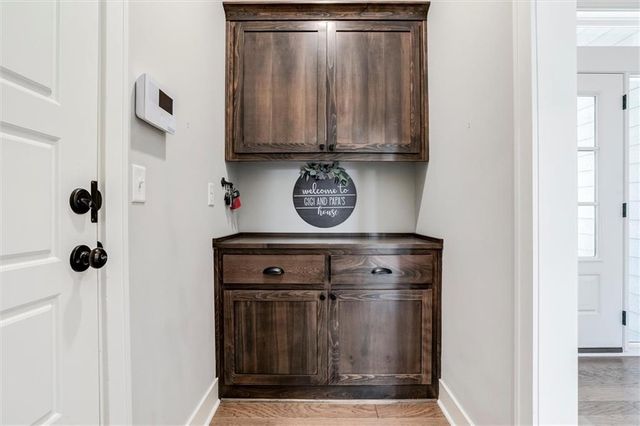 13317 W 181st Place, Overland Park, KS 66013