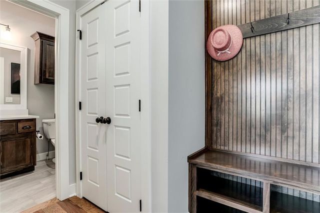 13317 W 181st Place, Overland Park, KS 66013