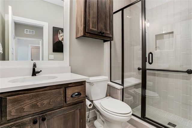 13317 W 181st Place, Overland Park, KS 66013