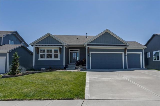 13317 W 181st Place, Overland Park, KS 66013