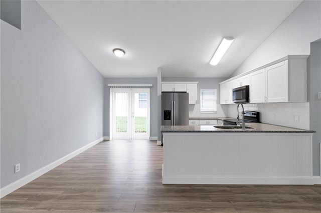 231 12th Street SW, Vero Beach, FL 32962