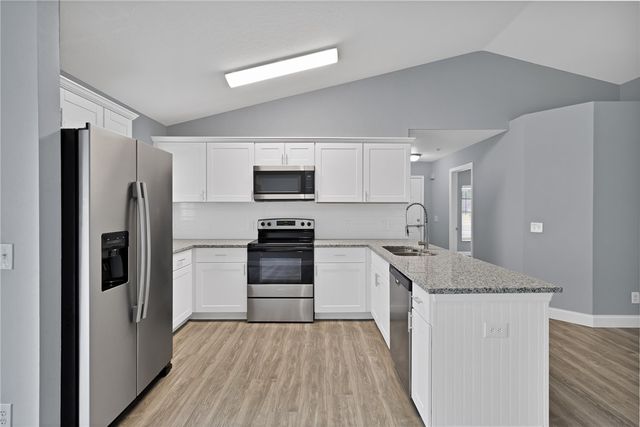 231 12th Street SW, Vero Beach, FL 32962