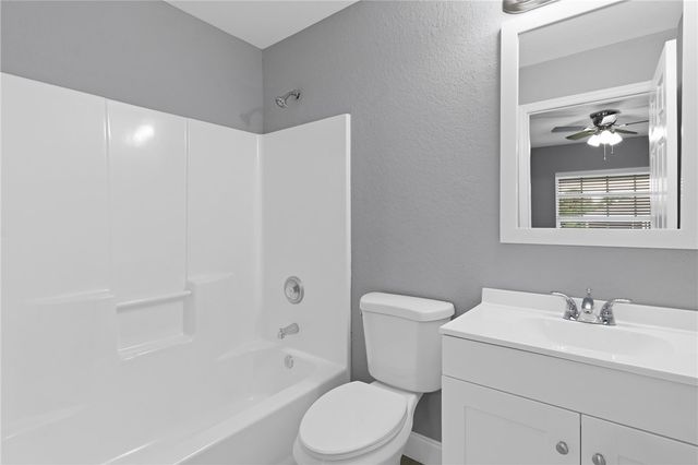 231 12th Street SW, Vero Beach, FL 32962