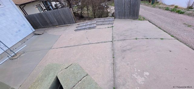 6816 BOMAR DR, Cheyenne, WY 82009