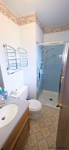 6816 BOMAR DR, Cheyenne, WY 82009