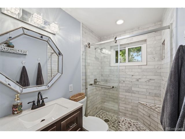 8187 W 17th Ave, Lakewood, CO 80214