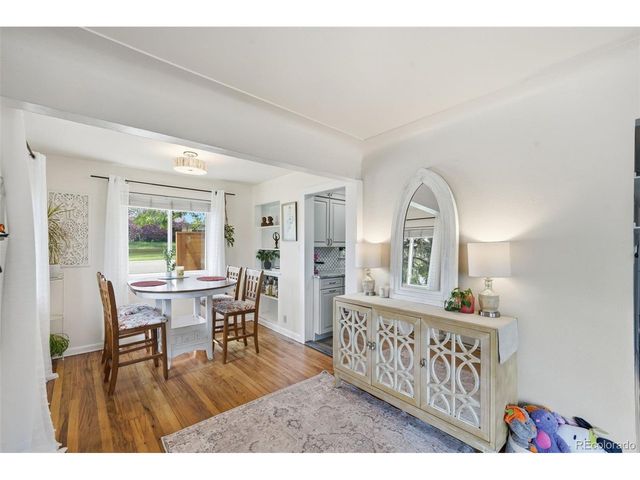 8187 W 17th Ave, Lakewood, CO 80214