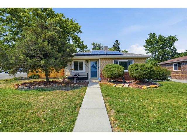 8187 W 17th Ave, Lakewood, CO 80214