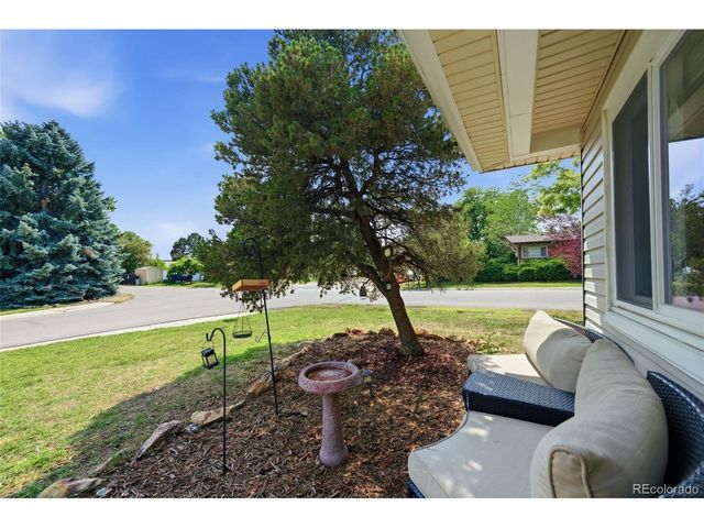 8187 W 17th Ave, Lakewood, CO 80214