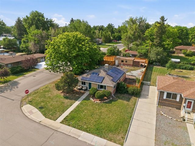 8187 W 17th Ave, Lakewood, CO 80214