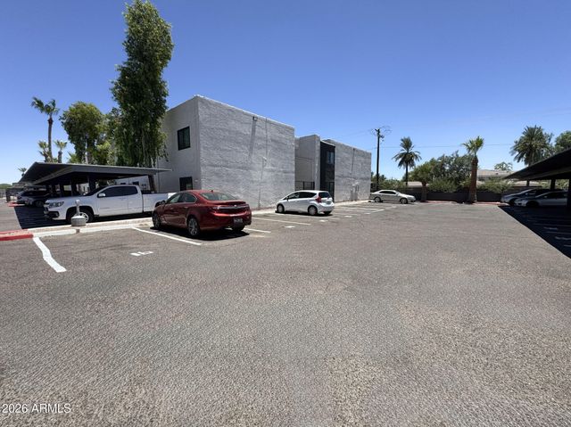3738 E MCDOWELL Road 101, Phoenix, AZ 85008