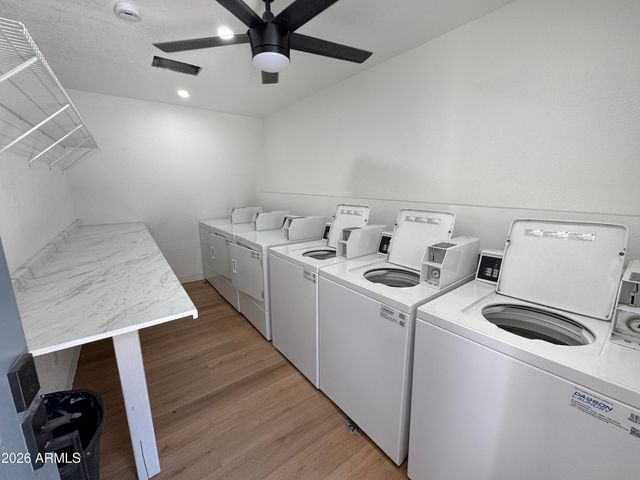3738 E MCDOWELL Road 101, Phoenix, AZ 85008