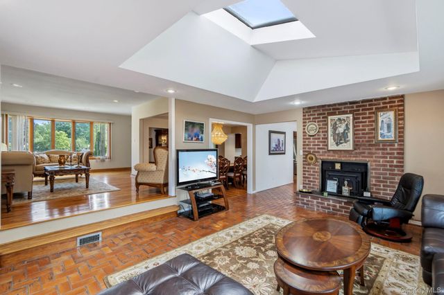 45 Mildred Court, Plainview, NY 11803