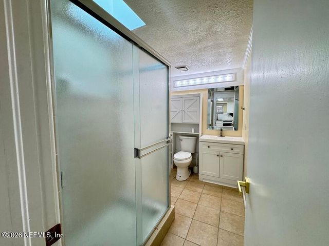 1561 ARCADIA Drive, Jacksonville, FL 32207