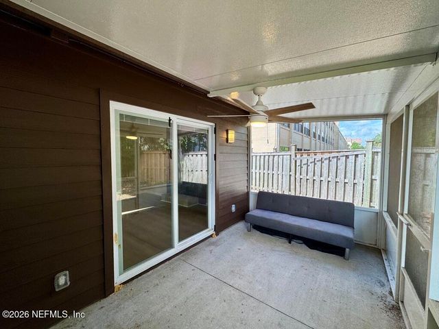 1561 ARCADIA Drive, Jacksonville, FL 32207
