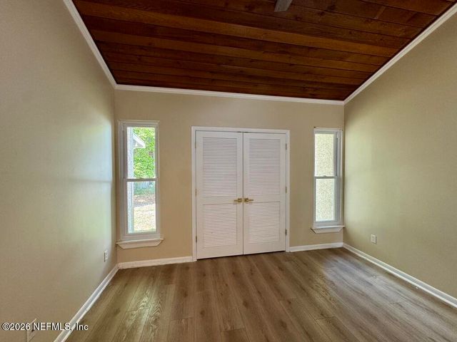1561 ARCADIA Drive, Jacksonville, FL 32207