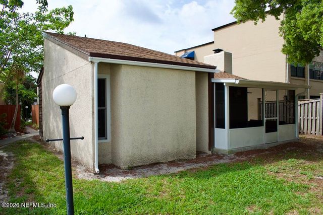 1561 ARCADIA Drive, Jacksonville, FL 32207