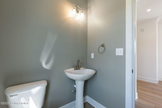 3238 Catalpa Farms Dr, Fisherville, KY 40023