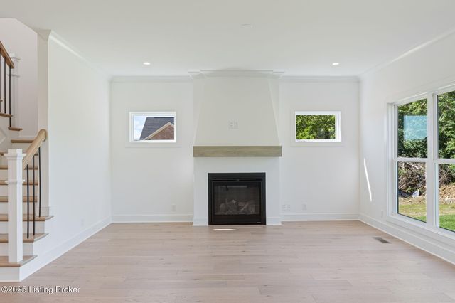 3238 Catalpa Farms Dr, Fisherville, KY 40023