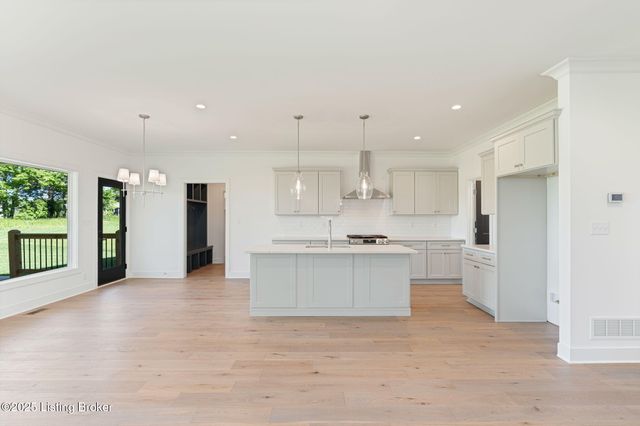 3238 Catalpa Farms Dr, Fisherville, KY 40023