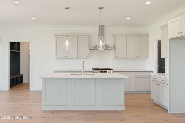 3238 Catalpa Farms Dr, Fisherville, KY 40023