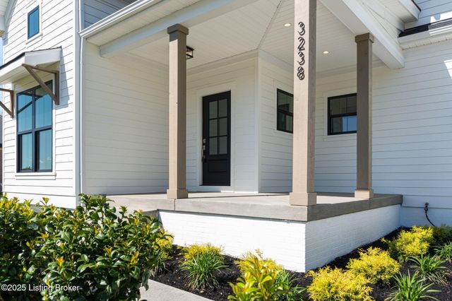 3238 Catalpa Farms Dr, Fisherville, KY 40023