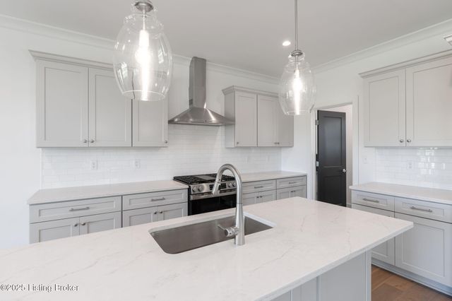 3238 Catalpa Farms Dr, Fisherville, KY 40023