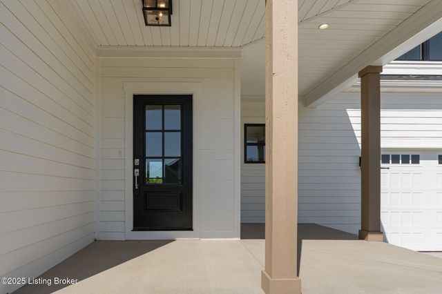 3238 Catalpa Farms Dr, Fisherville, KY 40023