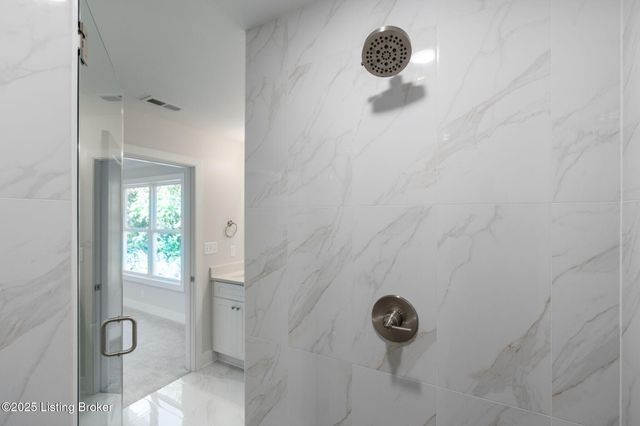 3238 Catalpa Farms Dr, Fisherville, KY 40023