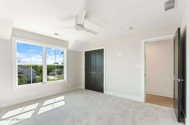 3238 Catalpa Farms Dr, Fisherville, KY 40023