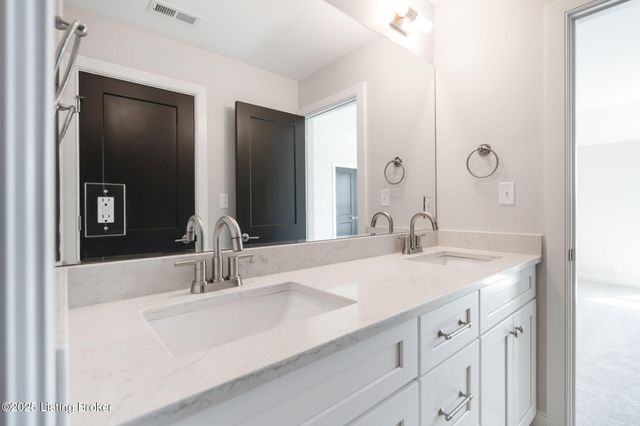 3238 Catalpa Farms Dr, Fisherville, KY 40023