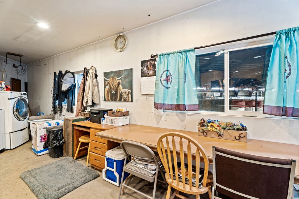 224 Rusty Spur Way, Corvallis, MT 59828 photo 22