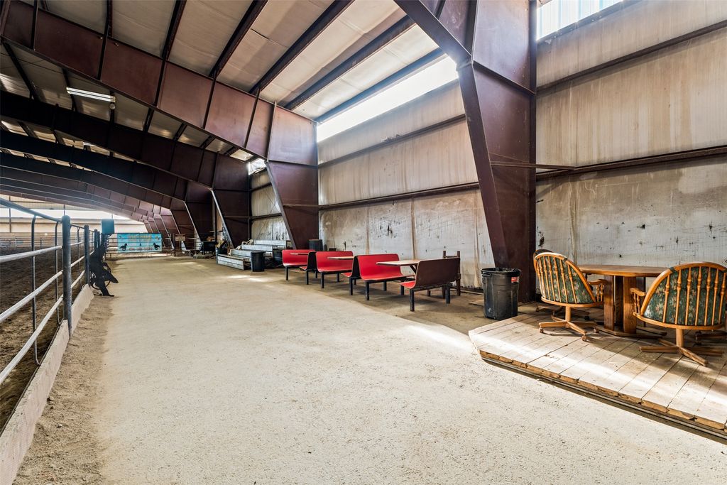 224 Rusty Spur Way, Corvallis, MT 59828 photo 26