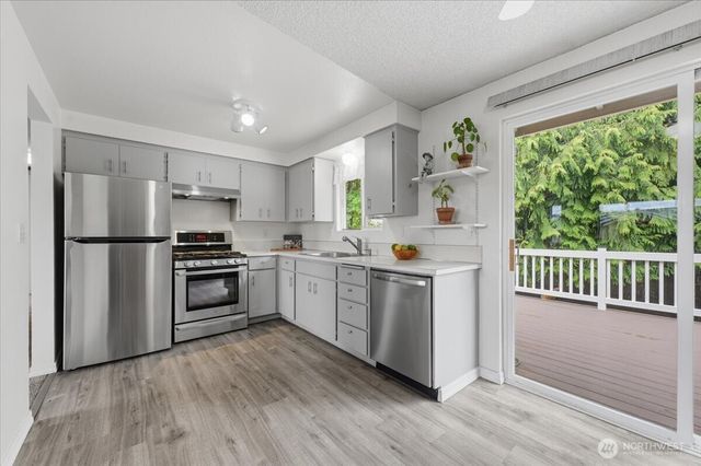 11314 E Ibberson Drive, Everett, WA 98208
