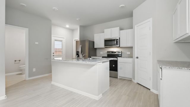 3032 MAPLE ORCHARD Lane, Fort Worth, TX 76140