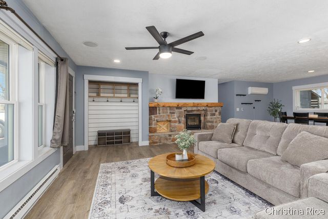 7200 Whitneyville Avenue Se, Caledonia Twp, MI 49302