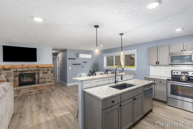 7200 Whitneyville Avenue Se, Caledonia Twp, MI 49302