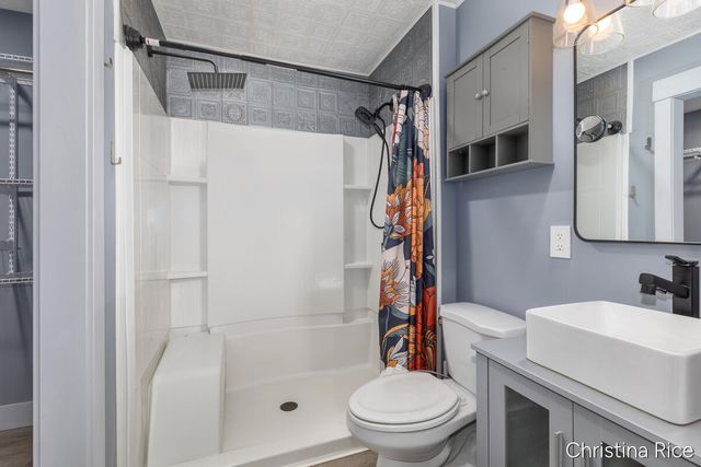 7200 Whitneyville Avenue Se, Caledonia Twp, MI 49302