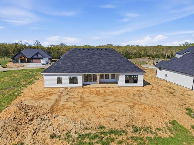 6508 PORTCRAWL DR, Columbia, MO 65201