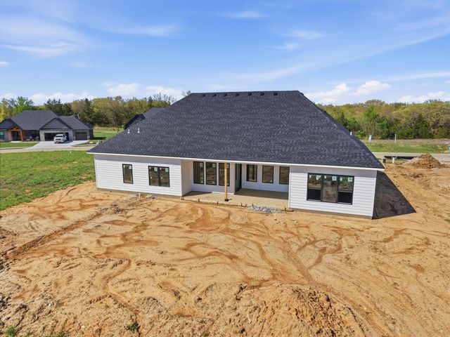 6508 PORTCRAWL DR, Columbia, MO 65201