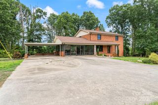 107 Dale Circle, Morganton, NC 28655