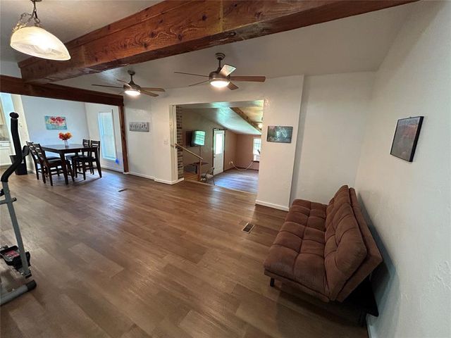4324 Valley View Lane, Edmond, OK 73034