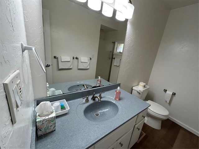 4324 Valley View Lane, Edmond, OK 73034