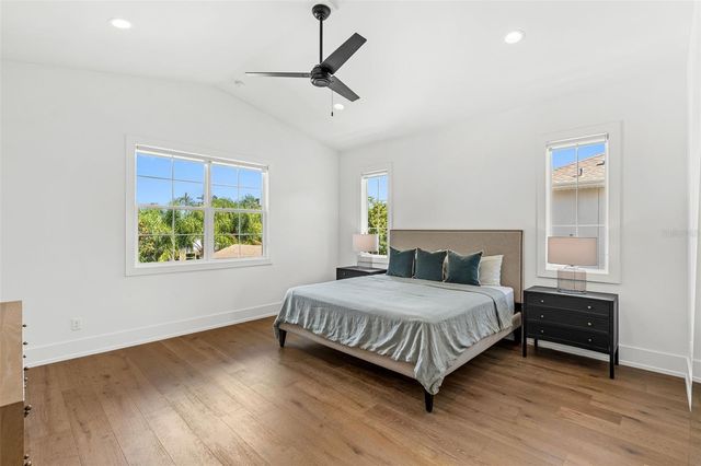 721 GOLFVIEW STREET, Orlando, FL 32804